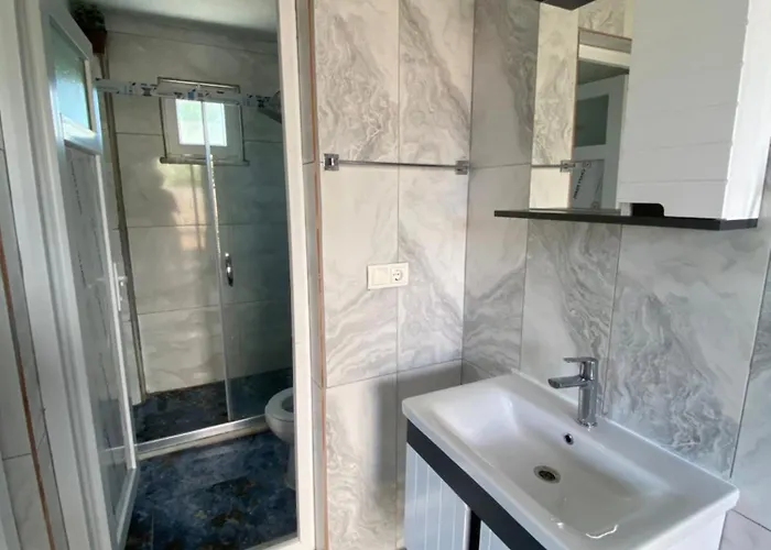 Airport Ercan Apartment